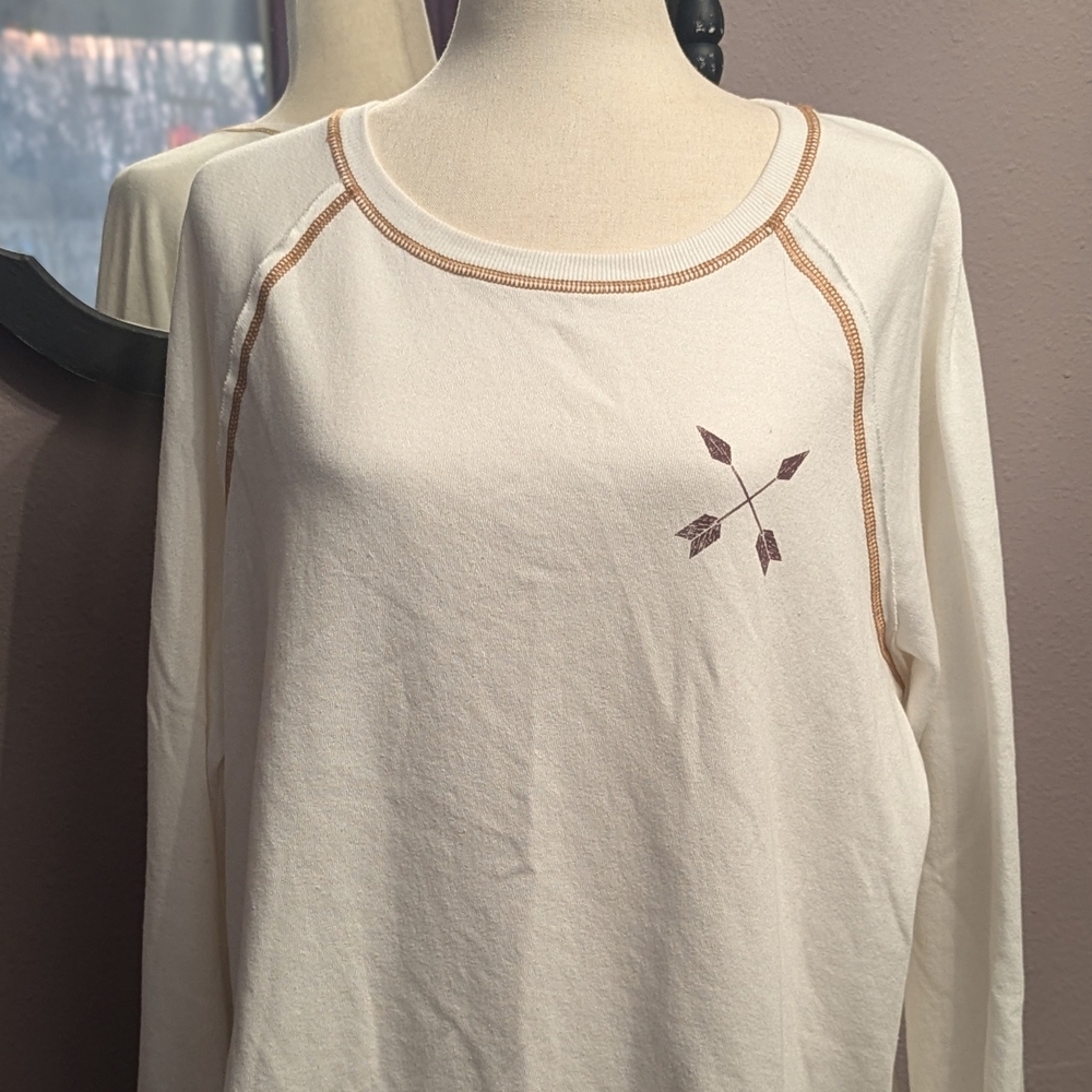 Women's Cream Long Sleeve Top